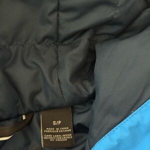 Marmot ski jacket. Mens small